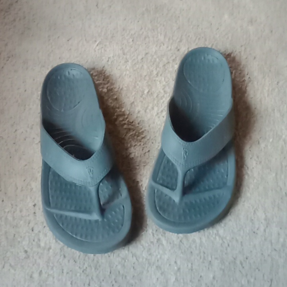 Nuusol sandals